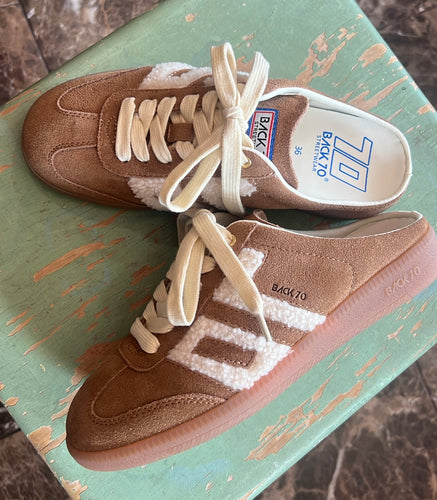 BACK 70 - EASTER in TOBACCO Backless Sneakers