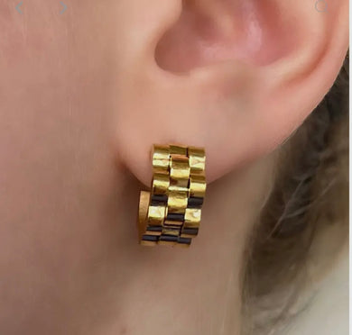 Gold Watchband Huggie Earring