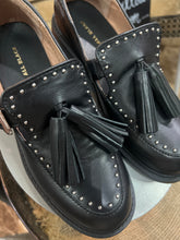 ALL BLACK FOOTWEAR - Big Tassel Loafer