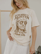 Willie "Roll me up & Hook Em" Tee