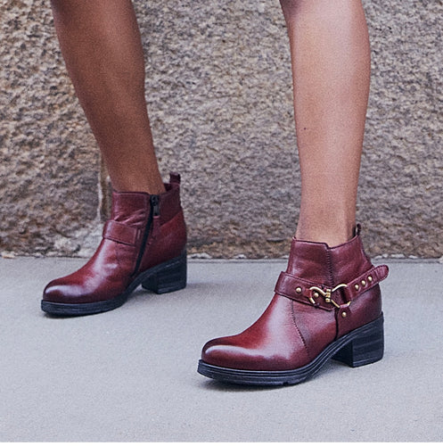 Sydni Boot - Merlot