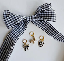 Gingham Lace & charm set