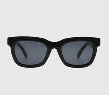 Noah Sun Readers - Black