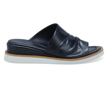 Erin Sandal - Black
