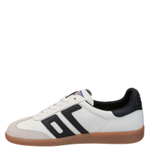 BACK 70 - CLOUD 600 in WHITE BLACK Sneakers