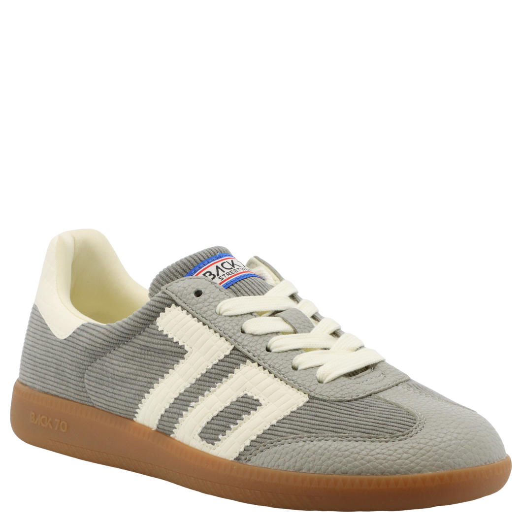 BACK 70 - CLOUD C in GREY MILK Sneakers