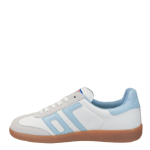 BACK 70 - CLOUD in LIGHT BLUE Sneakers