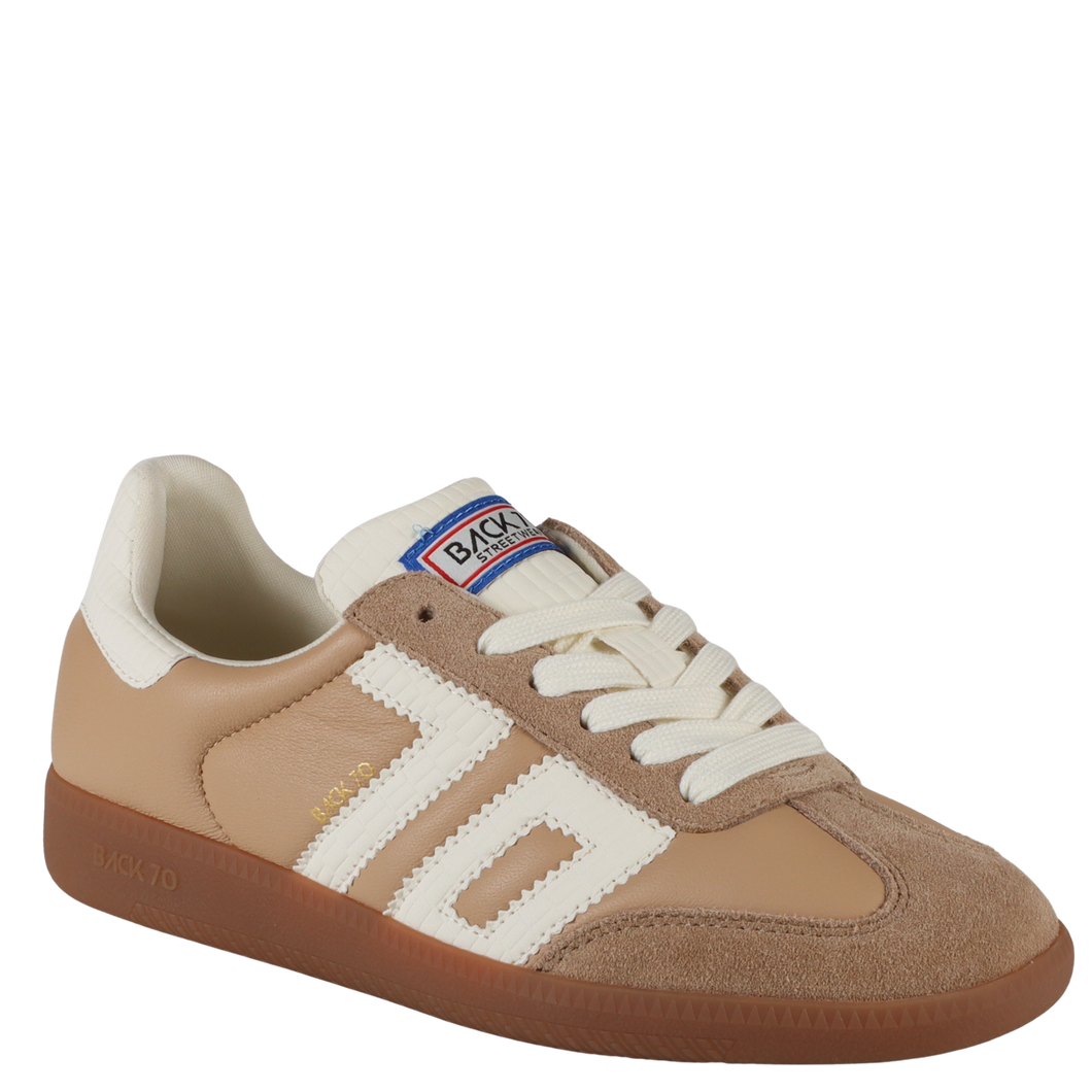 BACK 70 - CLOUD NC in SAND MILK Sneakers