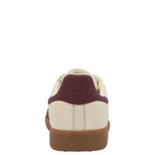 BACK 70 - CLOUD NM in MILK WINE Sneakers