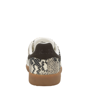 BACK 70 - CLOUD SR in MILK WHITE Sneakers