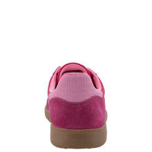 BACK 70 - GHOST C26 in FUXIA Sneakers