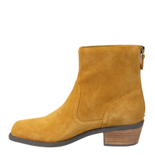 OTBT - HOMESTEAD in CAMEL Heeled Ankle Boots