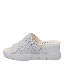 OTBT - NORM in WHITE Wedge Sandals