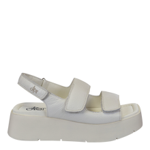 OTBT - ASSIMILATE in CHAMOIS Platform Sandals