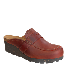 OTBT - HOMAGE in RUST Wedge Clogs