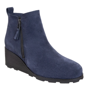 OTBT - STORY in NAVY Wedge Ankle Boots